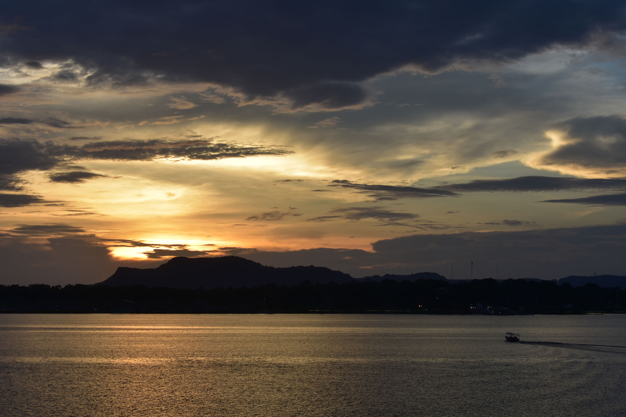 Pôr do sol Rio Tocantins